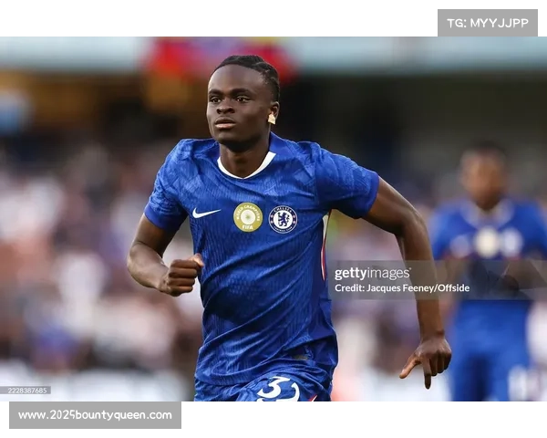 邮报称切尔西将与乔治商谈未来去向 球队无意强迫其离队